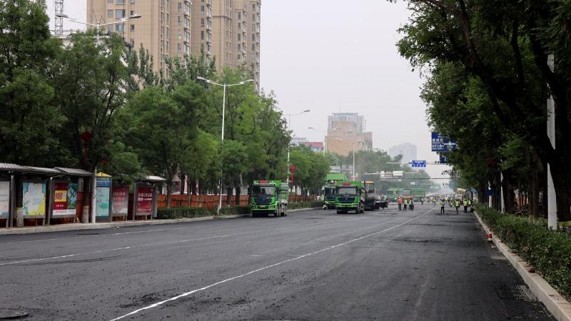 新乡市东干桥雨水泵站汇水区域排水管网改造项目快车道全线通车